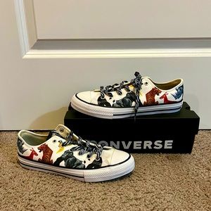 NWT Chuck Taylor All Star Low “Science Class” Grade School 6